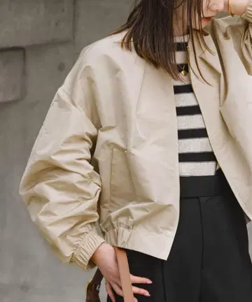 Noble 샴브레이 타프타 커브 볼륨 블루종