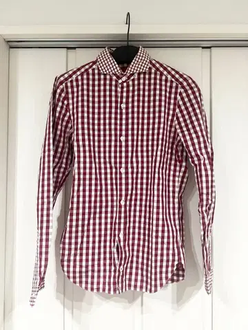 ISAIA 빨간색과 화이트 체크 긴팔 셔츠 사이즈 37