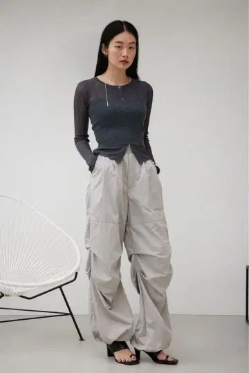 파라슈트 팬츠 AZUL by moussy