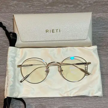 RIETI (리에티) LICORNE RTGA739G BTS V 착용