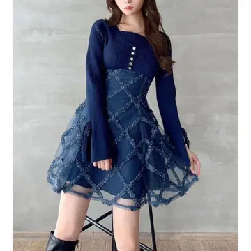 RESEXXY A라인 니트 원피스 플레어 레이스