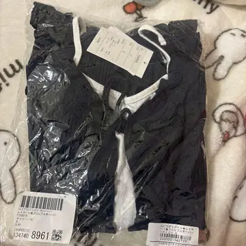 CLETTE 레이어드 스타일 프릴 풀오버