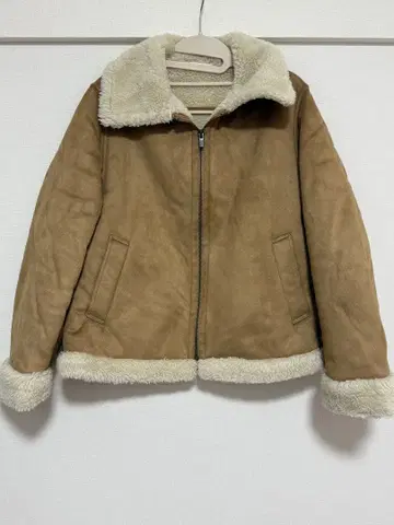 UNIQLO 유니클로 보아 자켓 M 사이즈