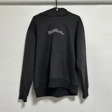 Peanuts 블랙 후드 부착 후드티