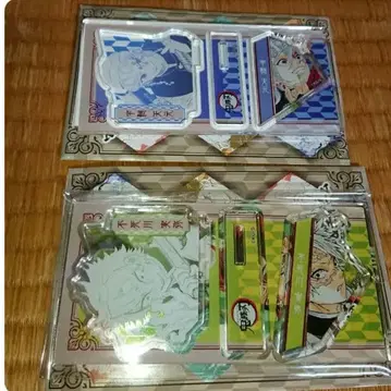 귀멸의 칼날 우즈이 텐겐 스탠드 & 참 컬렉션 시나즈가와 사네미