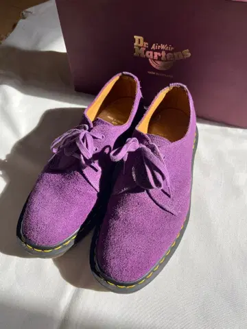 닥터 마틴 퍼플 스웨이드 신발