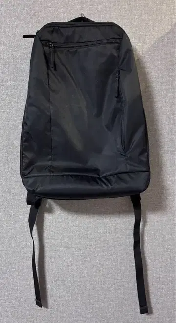 무인양품 블랙 어깨 부담을 줄이는 발수 위에서 열리는 럭색