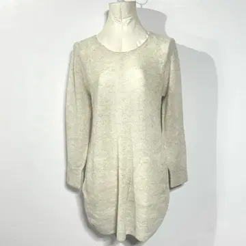 tabi international 루즈핏 니트 M 화이트 아이보리 고급