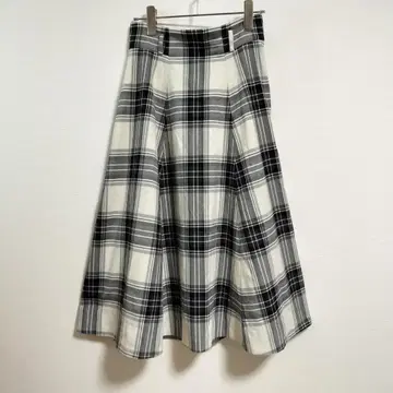 MISCH MASCH 플레어 스커트 38 화이트 계열 체크 M 상당