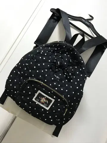 새상품급 핑크하우스 도트 리본 정가 18,700엔 블랙