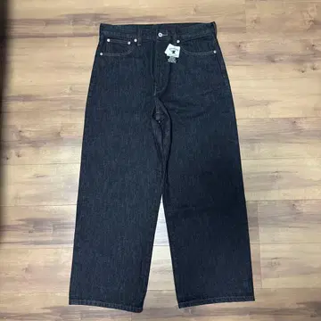 BACKERS 블랙 리지드 데님 미사용