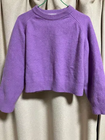 울 캐시미어 아쿠아 래글런 크루넥 니트