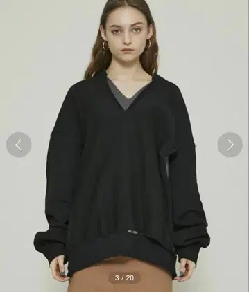 FACETASM 레이어드 V넥 맨투맨