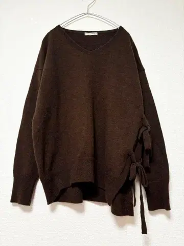 [ 울 100% ] liflattie ships 사이드 리본 울 니트