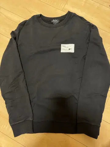 A.P.C. 블랙 맨투맨 트레이닝복