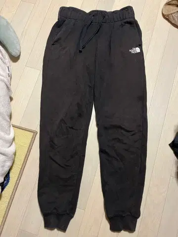 THE NORTH FACE 블랙 조거 팬츠 우먼