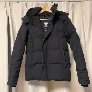 Canada Goose 블랙 다운 자켓 XS/TP