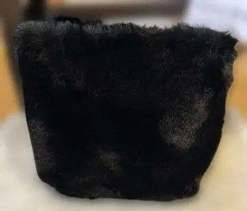 [ 새상품 ] HUNDRED JAPAN 블랙 퍼 백 / 2way 숄더