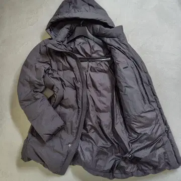 컨디션 최상 2way 유니클로 다운 코트 롱 퀼팅 세탁 가능 경량 L