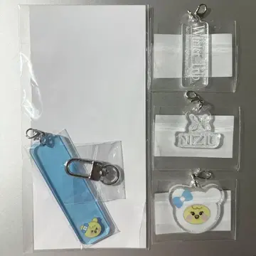 NIZIU 팝업 워크샵 키링 리오 리요