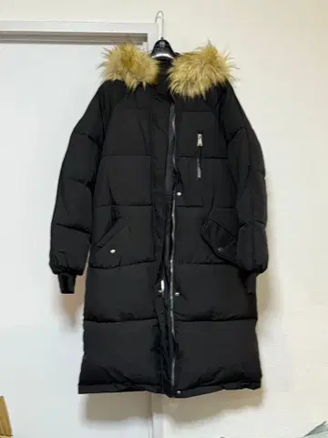 OSHARESTA TOKYO 블랙 롱 다운 코트