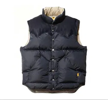 44 록키 마운틴 x 스탠다드 캘리포니아 별주 다운 베스트