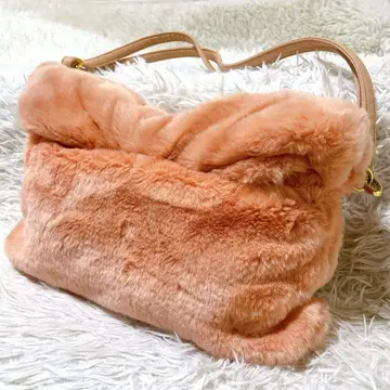 [ 미사용급 ] 숄더백 인조 모피 살몬 핑크 복슬복슬 2way