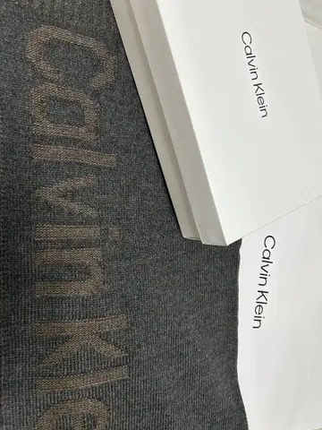 Calvin Klein 로고 머플러 브라운 랩핑 포함