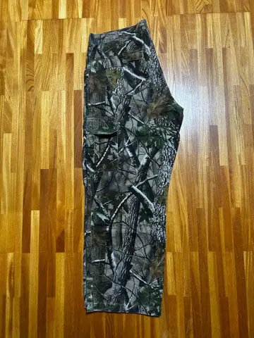 구제 의류 리얼트리 팬츠