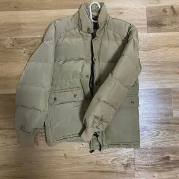 Eddie Bauer 다운 자켓 베이지 블랙 택 구제 의류