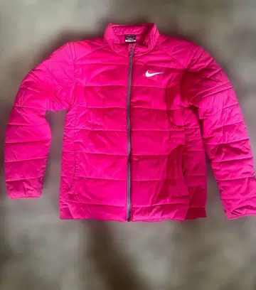 Nike 퀼팅 자켓 다가오는 계절에 따뜻함