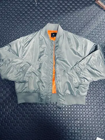 H&M ma-1 플라이트 자켓
