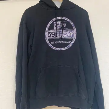 NEW ERA 블랙 후드티