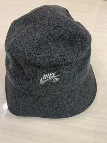 [새상품급] NIKE SB 버킷 햇 다크 그레이 58