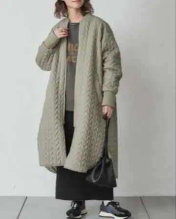 미사용(하자 있음) 차오패닉 티피 리버서블 롱 MA-1