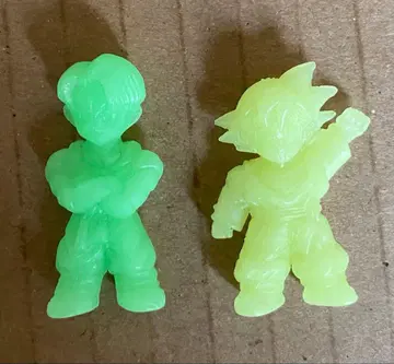 드래곤볼 지우개 피규어  트렁크 2개