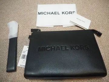 MICHAEL KORS 블랙 클러치백