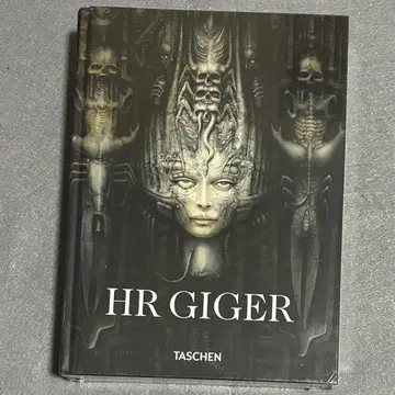 H R 기거 작품집 태셴 [ 미개봉 새상품 ]
