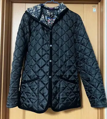 LAVENHAM x LIBERTY 라벤햄 퀼팅 코트 M 블랙