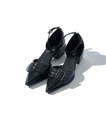 [ HiNT ] 벨트 스트랩 뮬 펌프스 블랙 39