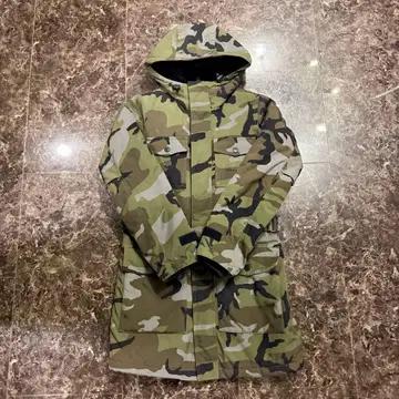 Carhartt 카모 패턴 다운 자켓 S