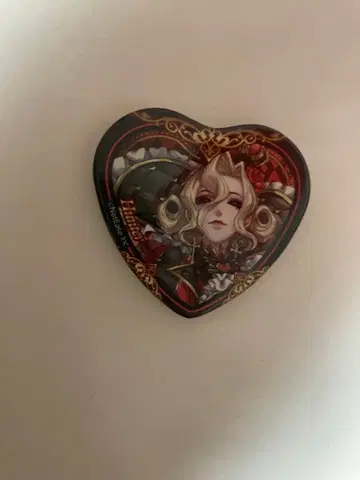 제5인격 피의 여왕 하트 스이파라 캔뱃지