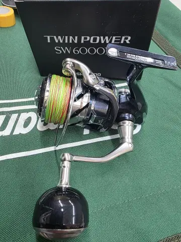 시마노 TWIN POWER SW6000XG 스피닝 릴