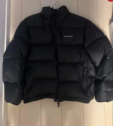 thisisneverthat 블랙 PERTEX T 다운 자켓