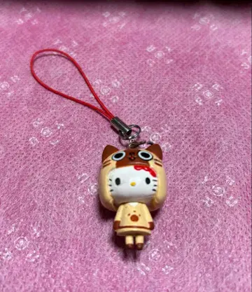 헬로키티 아일루 스트랩