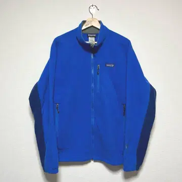 파타고니아 라이트웨이트 R4 플리스