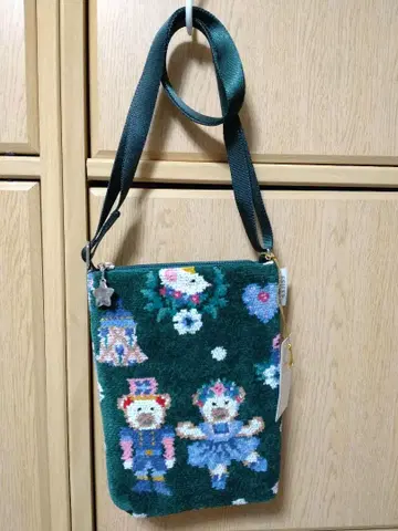 FEILER 리베 & 릴리아 너트 크래커 숄더백