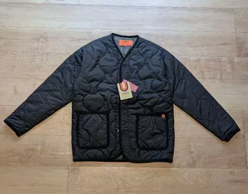 UNIVERSAL OVERALL 블랙 퀼팅 자켓 S