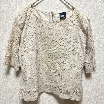 [파올라 프라니] 베이지 레이스 오부 소매 상의 이탈리아제 엘레강트