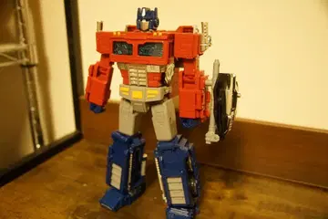 트랜스포머 비정품 콘보이 비슷한 사람 확대판 박스 있음